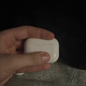 White Wireless Earbuds Case